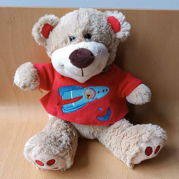 peluche ours rouge