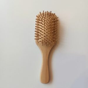 Brosse à cheveux en bambou